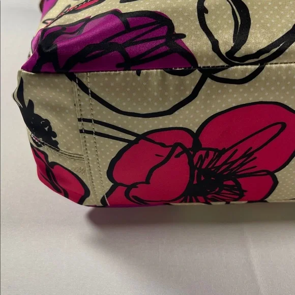 Vintage Coach Poppy Kyra Tote with Floral Pattern - Picture 6 of 17
